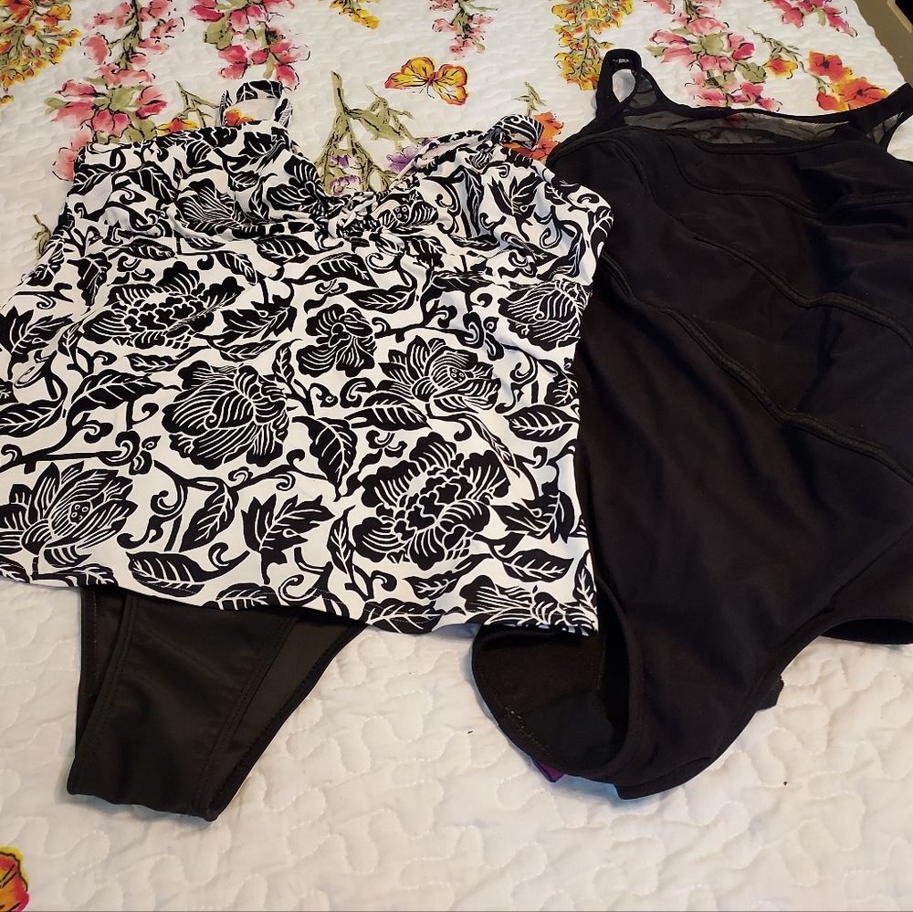 Womens bathing suits